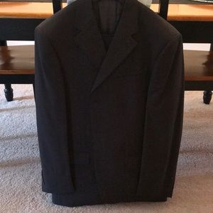 Elegant Oscar de la Renata suit (dark brown)